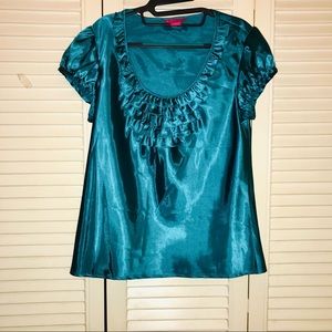2/20 EUC Aqua Satiny Ruffle Top